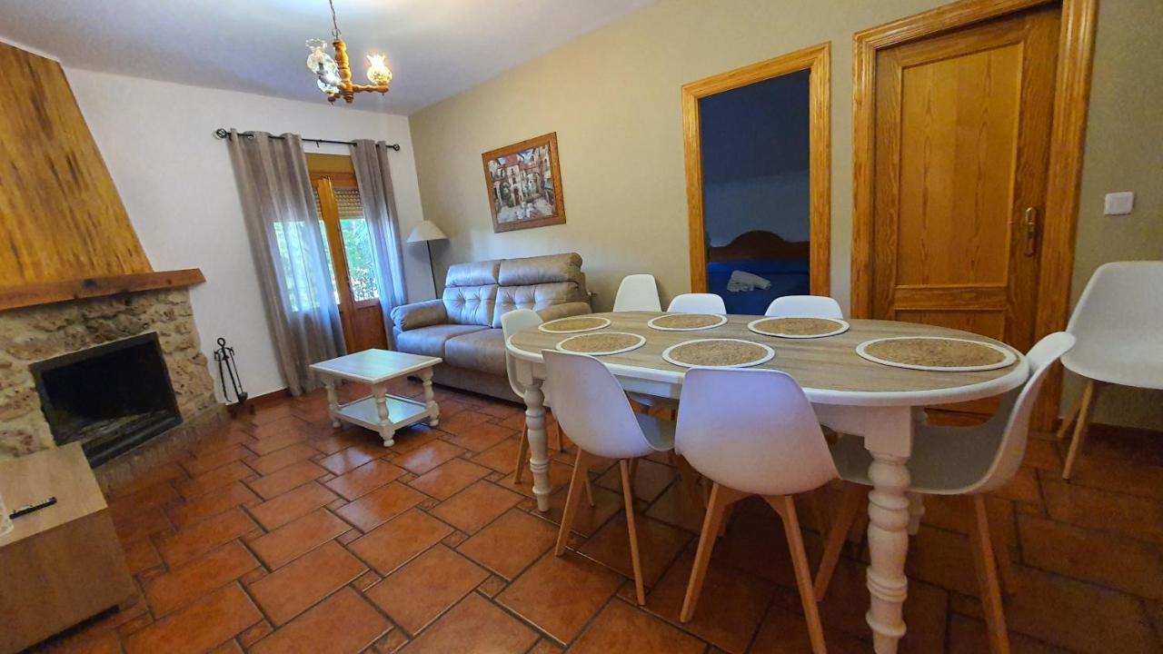 Alojamiento Rural Casa Inocente La Toba  Dış mekan fotoğraf